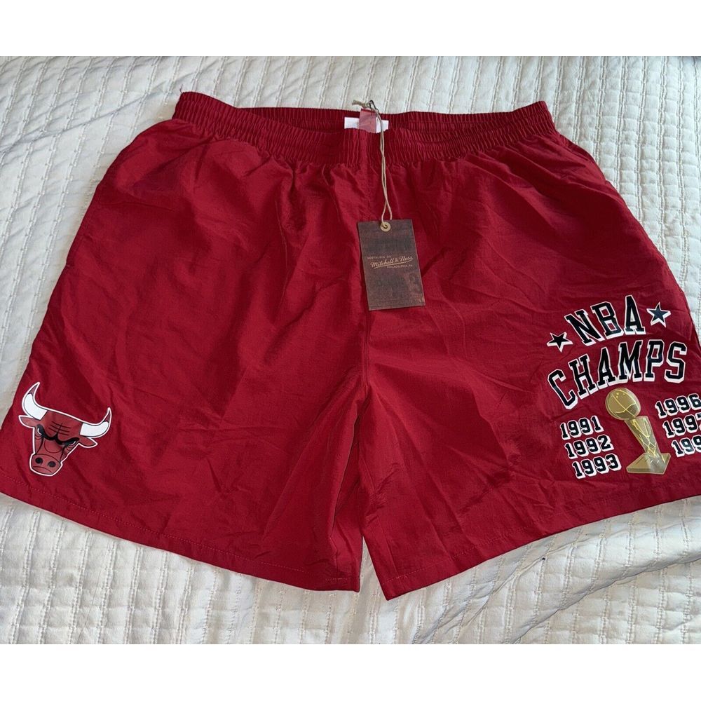 Mitchell & Ness‎ NBA Team Chicago Bulls Champs Nylon Woven Mesh Shorts NWT 2X